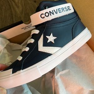 Brand new w/box converse Pro blaze strap high top. Obsidian/white/red